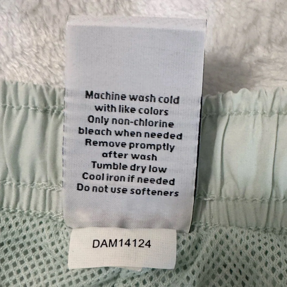 DSG Men’s Mint Candy 6” Mesh Lined Rec Short Size XL